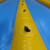 ventriglisse gonflable aquatique avec attaches pour tuyau.