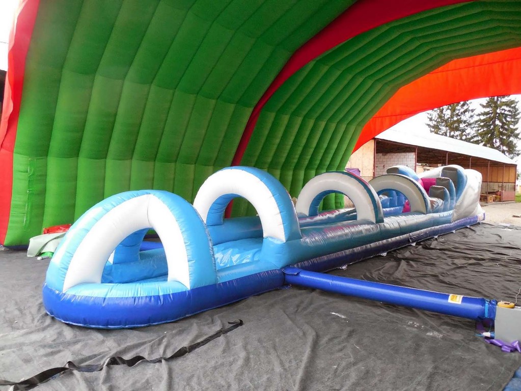 Ventre glisse gonflable à acheter, modèle ventriglisse requin.