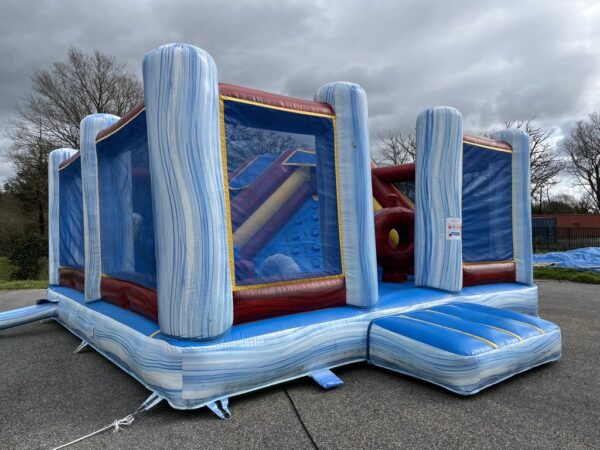Grand château gonflable occasion bleu