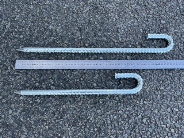 Piquet pour jeux gonflables 50 cm.