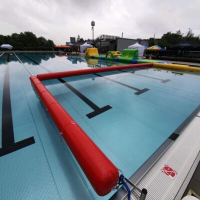Boudin gonflable étanche de délimitation en piscine, plan d'eau.