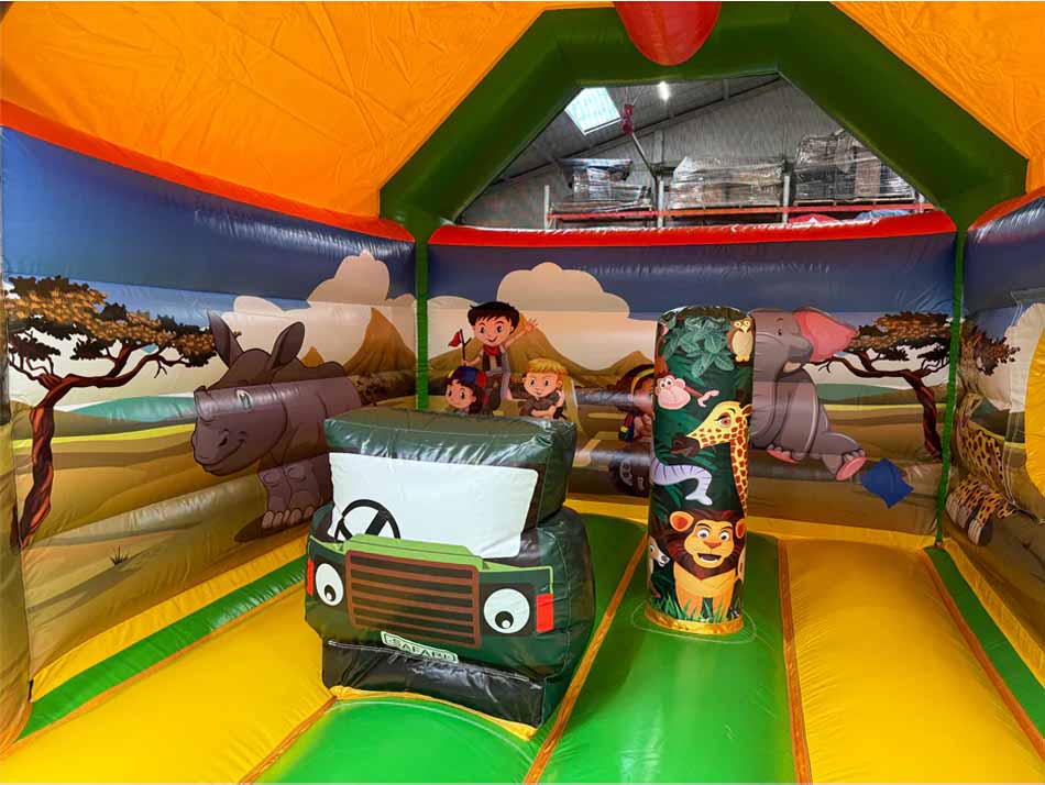 Château gonflable occasion safari avec jeux