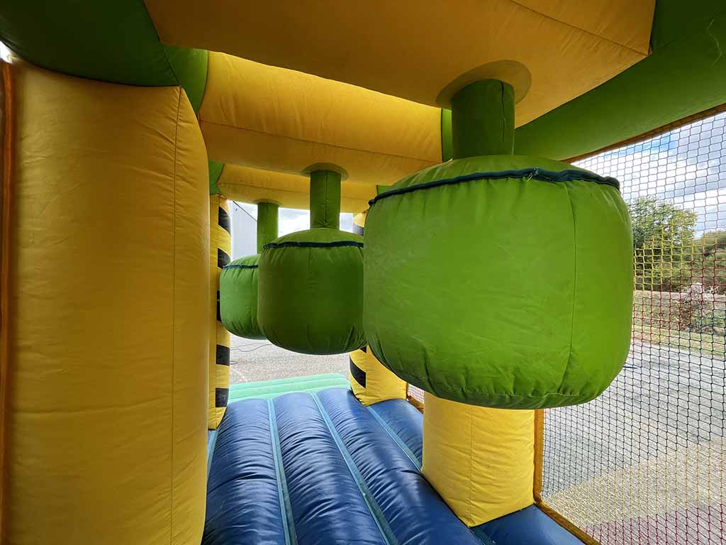 Parcours gonflable occasion en U, de nombreux obstacles à franchir !