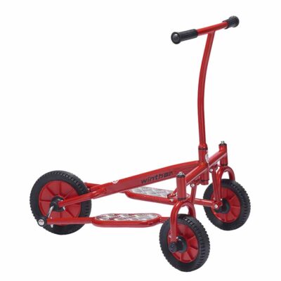 Step roller enfant, marcher pour avancer